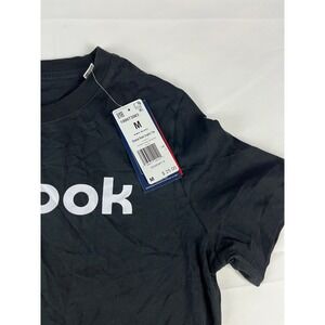 Reebok Women's Medium Black Short Sleeve Crew Neck Graphic T-Shirt